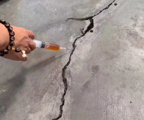 鄯善混凝土裂缝修补技术详解​